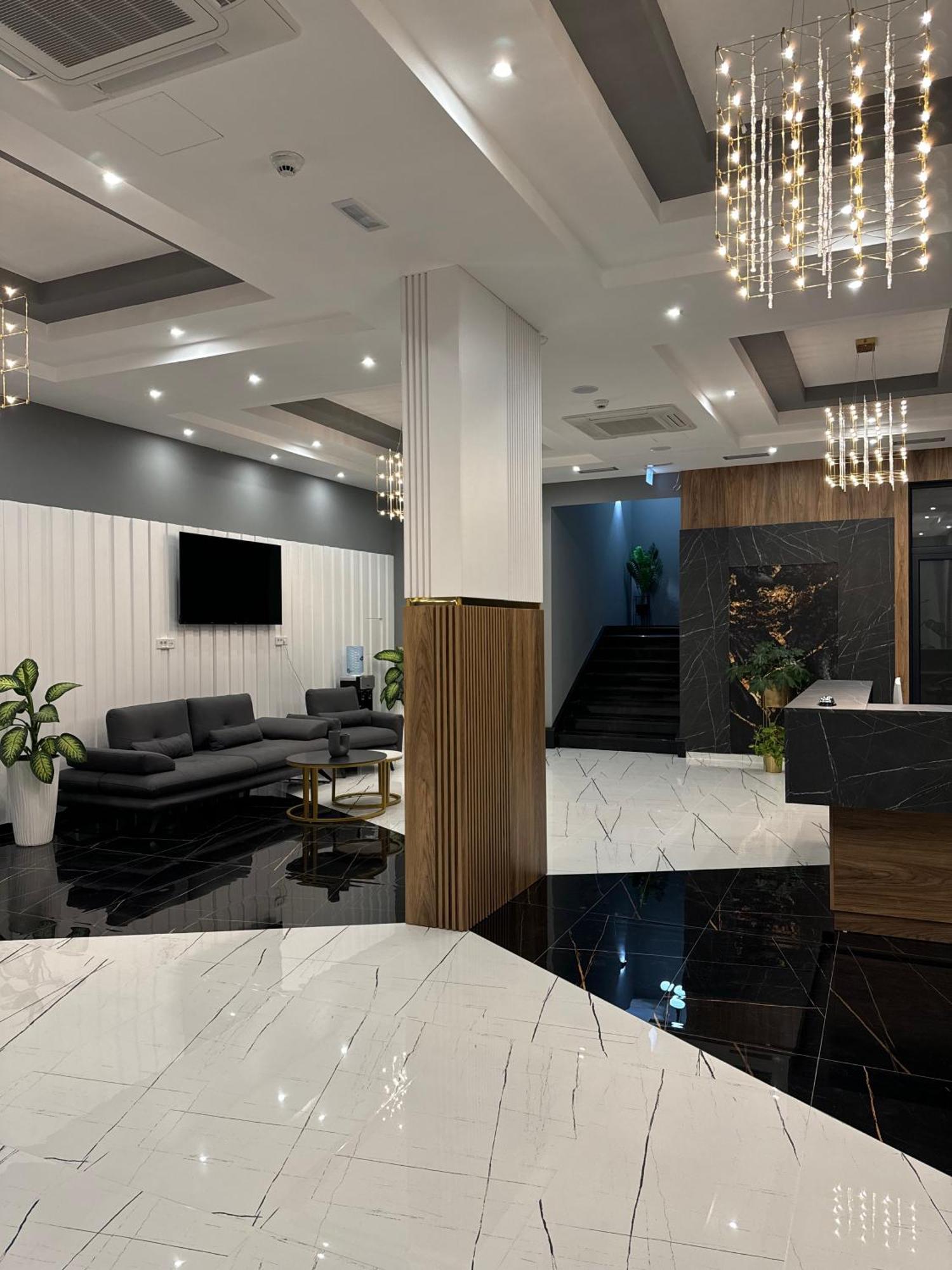 Hotel Maraj Ούλτσιν Εξωτερικό φωτογραφία